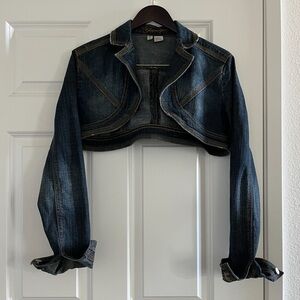 *SOLD* Y2K early 2000’s Younique Women's Dark Blue Bolero Jean Jacket Large